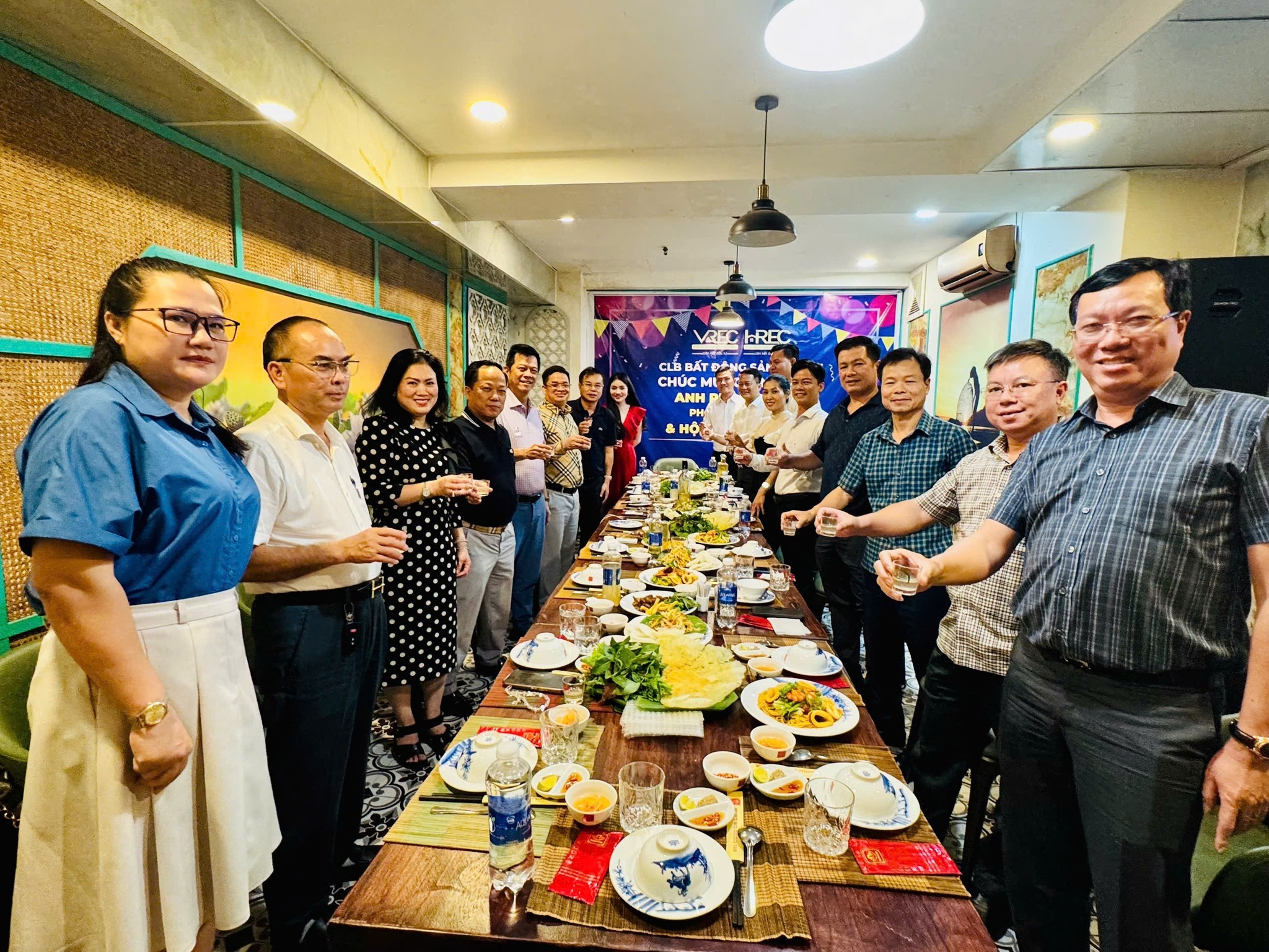 hop-mat-giao-luu-vrec-hrec-chuc-mung-sinh-nhat-hoi-vien-thang-10