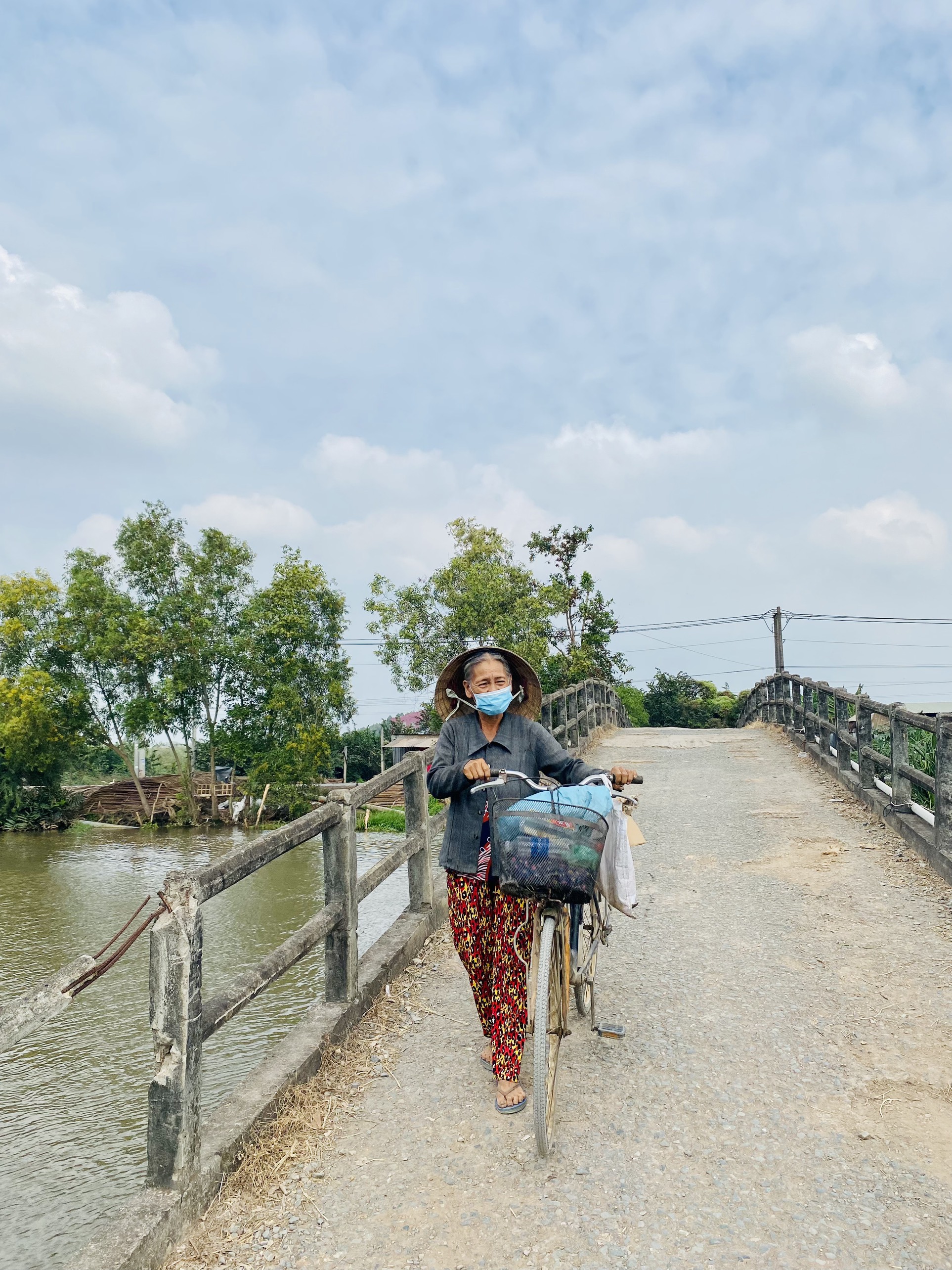 ha-nh-tri-nh-ke-t-no-i-nhu-ng-nhi-p-ca-u-yeu-thuong-cho-ba-con-nong-thon-o-ho-c-mon