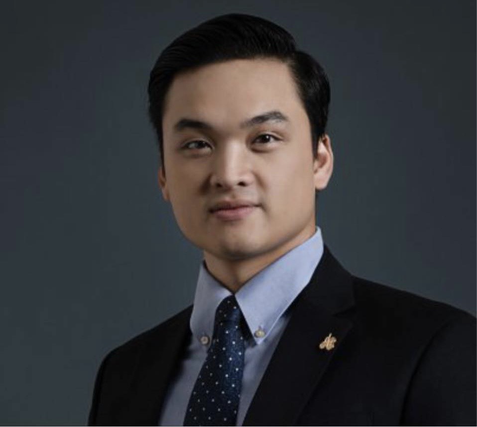 ÔNG LÊ VIẾT HIẾU 