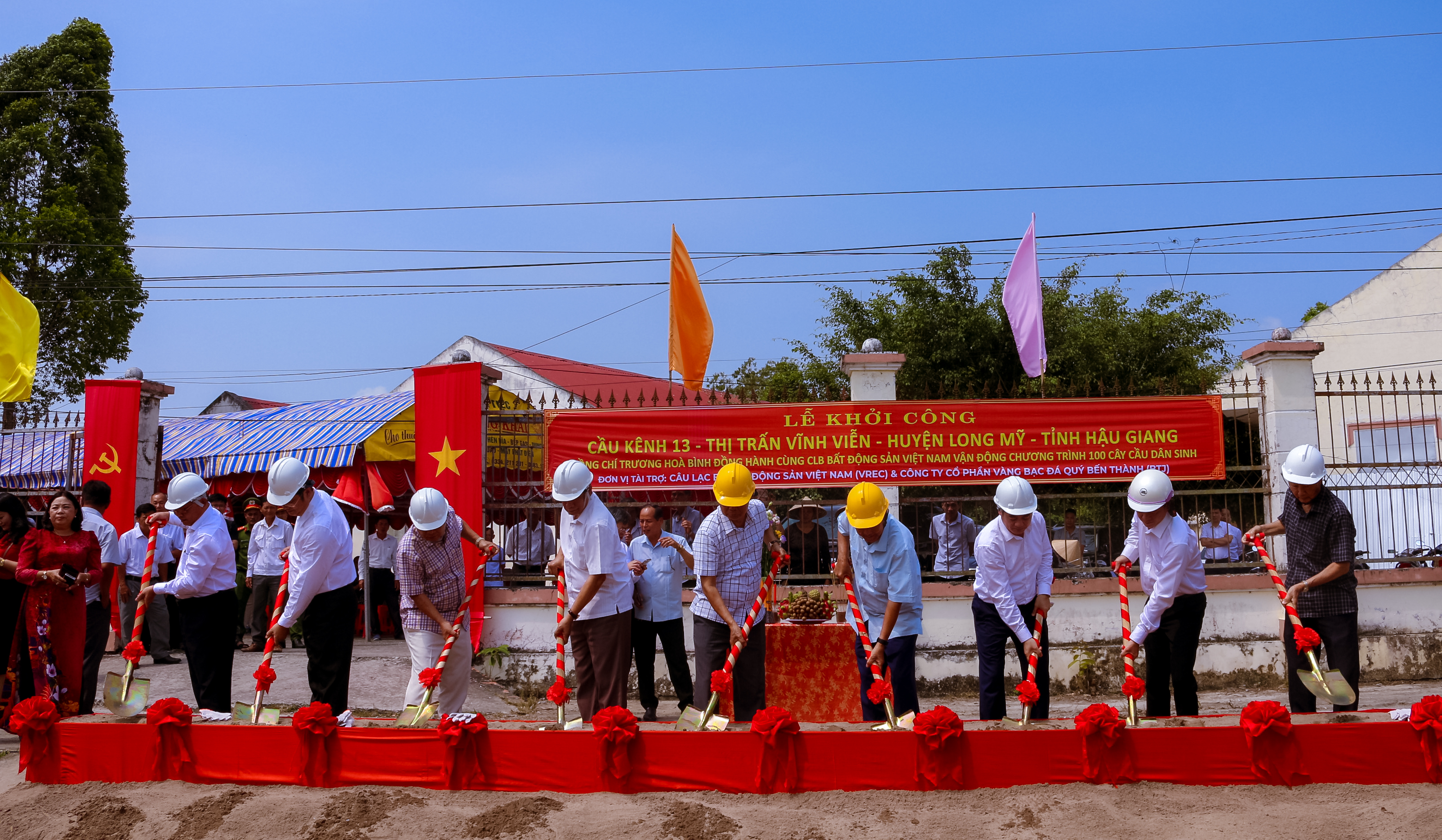 CHƯƠNG TRÌNH LỄ KHỞI CÔNG CẦU TỪ THIỆN TẠI 2 TỈNH HẬU GIANG_ TỈNH VĨNH LONG” KINH PHÍ HƠN 2 TỶ ĐỒNG