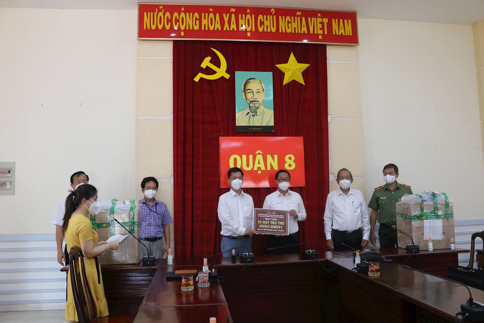 “LỄ TRAO TẶNG MÁY TRỢ THỞ” – ĐẾN CÁC BỆNH VIỆN HỖ TRỢ ĐIỀU TRỊ BỆNH NHÂN COVID-19