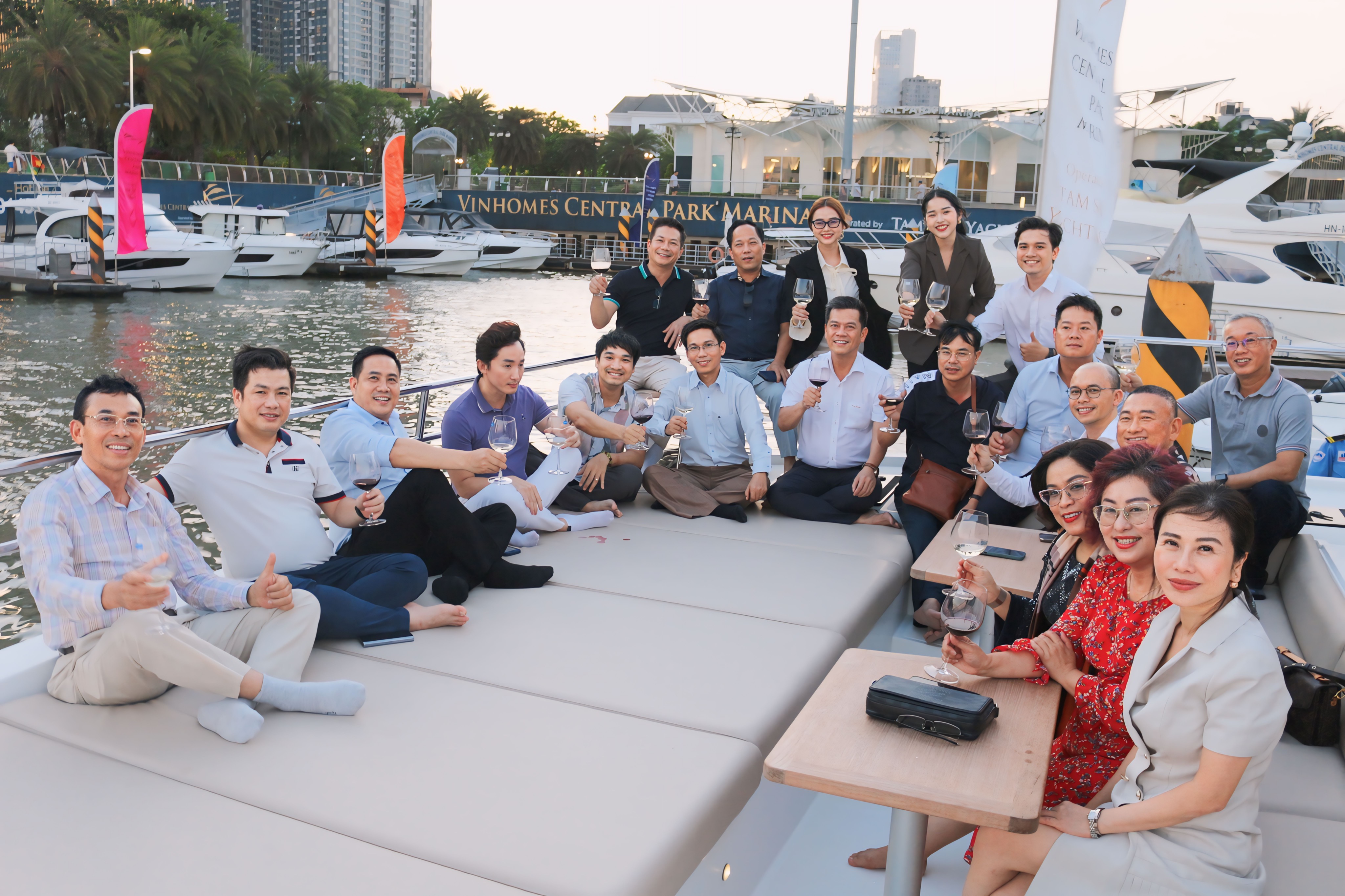 HỌP MẶT BCH BÁO CÁO HOẠT ĐỘNG QUÝ I, THẢO LUẬN PHƯƠNG HƯỚNG HOẠT ĐỘNG QUÝ II & III NĂM 2024