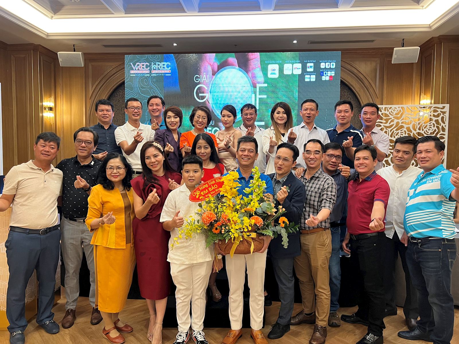 "GIẢI GOLF GIAO LƯU VREC HREC TÂN NIÊN 2022" VỚI TINH THẦN ĐOÀN KẾT – ẤM ÁP – THIẾT THỰC VỚI MONG MUỐN GẮN KẾT TÌNH THÂN QUÝ HỘI VIÊN VÀ QUÝ DOANH NHÂN.