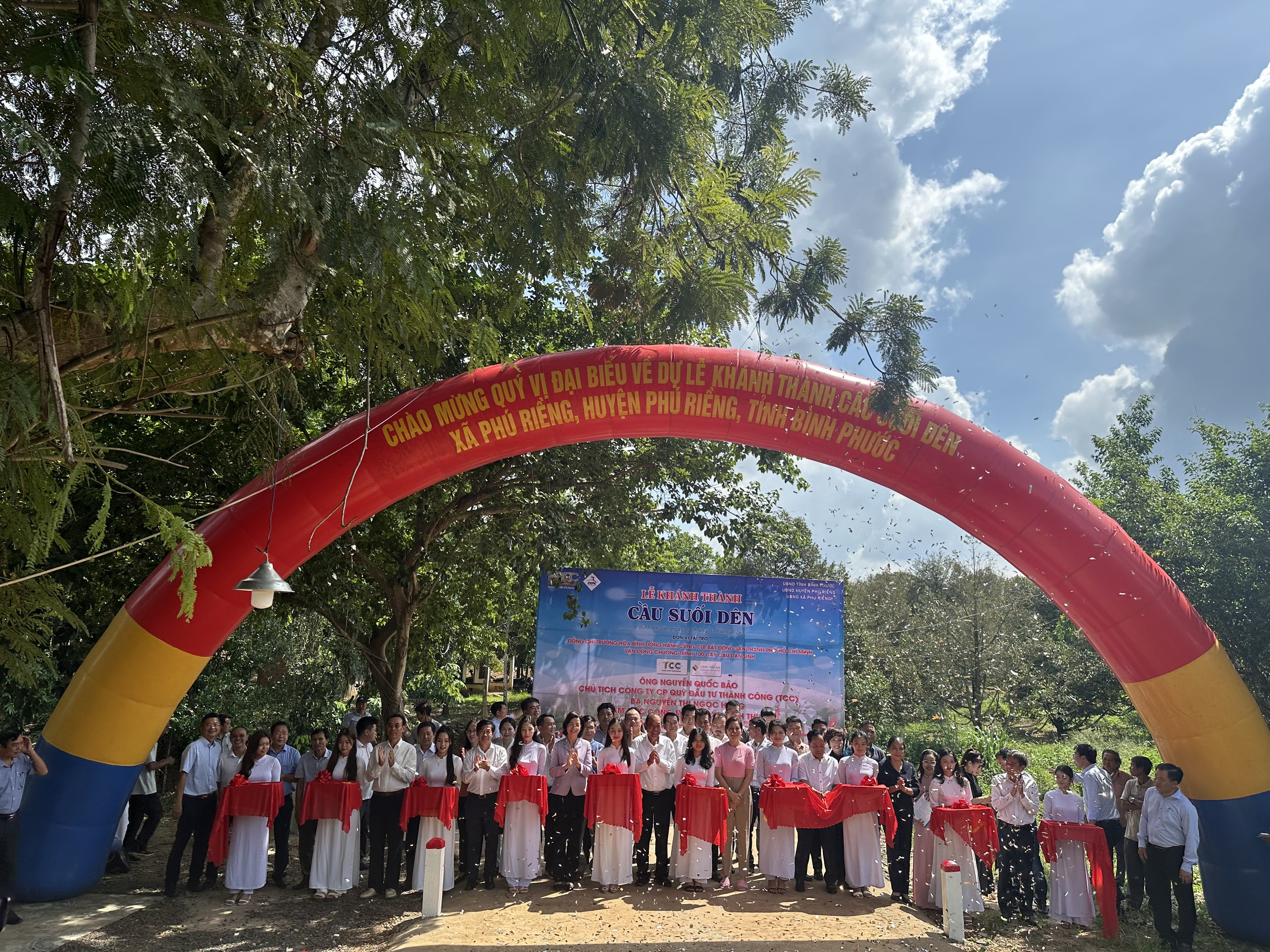 KHÁNH THÀNH CẦU SUỐI DÊN TỈNH BÌNH PHƯỚC KINH PHÍ XÂY DỰNG GẦN 2 TỶ ĐỒNG