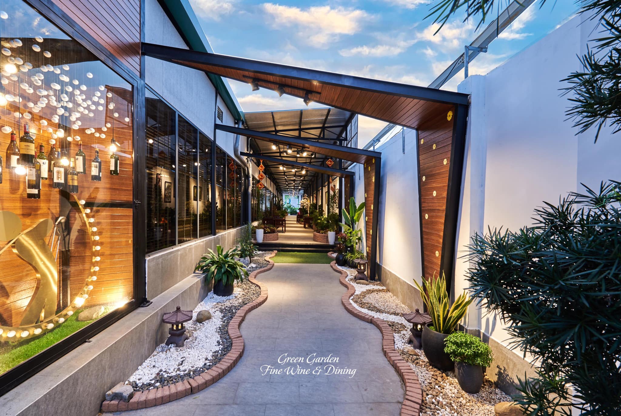 GREEN GARDEN FINE WINE & DINING “Thưởng thức ẩm thực Châu Âu giữa lòng Thủ Đức”