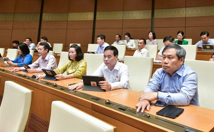 CHI PHÍ TUÂN THỦ PHÁP LUẬT