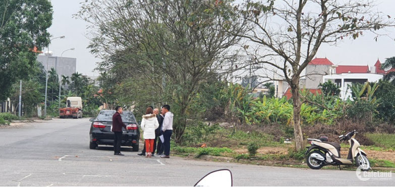 ĐI NGƯỢC SỐ ĐÔNG, GIÁ ĐẤT NỀN ĐỊA PHƯƠNG NÀY VẪN TĂNG, NHÀ ĐẦU TƯ ĐÃ RÁO RIẾT “SĂN HÀNG”