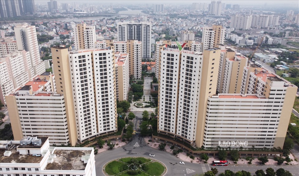 BÀI TOÁN KHÓ KHI TIẾP TỤC ĐẤU GIÁ CĂN HỘ TÁI ĐỊNH CƯ BỎ HOANG Ở TPHCM