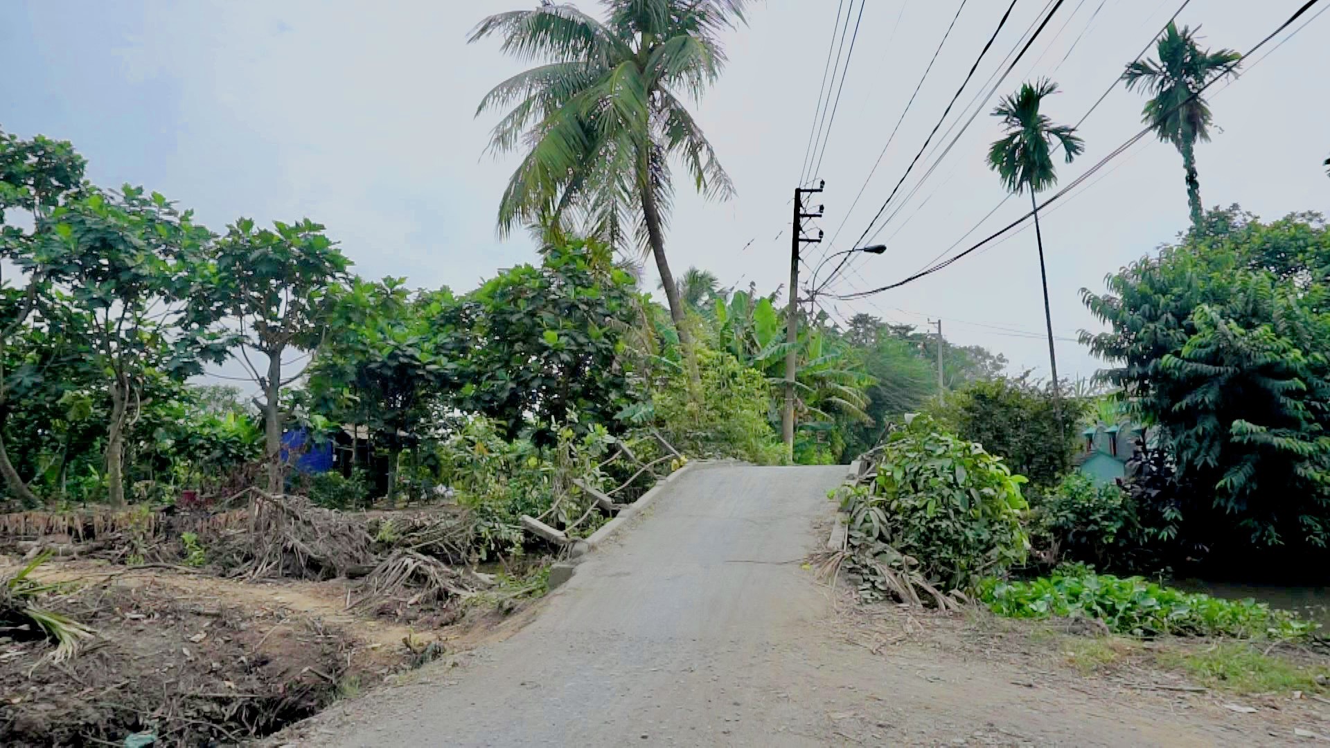 HÀNH TRÌNH KẾT NỐI NHỊP CẦU HỖ TRỢ ĐI LẠI CHO BÀ CON TẠI HUYỆN CỦ CHI