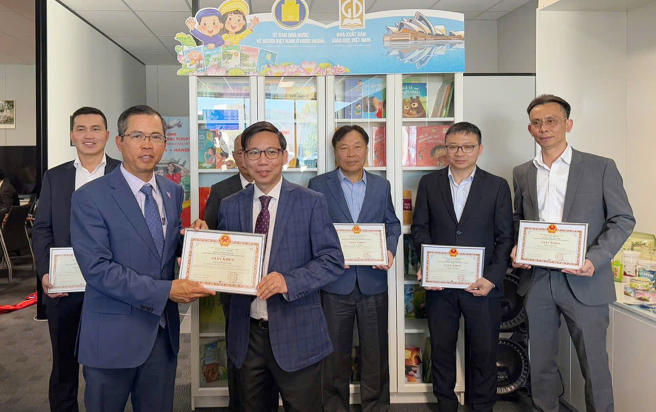 BẢN TIN VREC & HREC SỐ 189: HOẠT ĐỘNG ĐỐI NGOẠI VÀ KẾT NỐI KIỀU BÀO TẠI ÚC CỦA BAN PHÁP LÝ