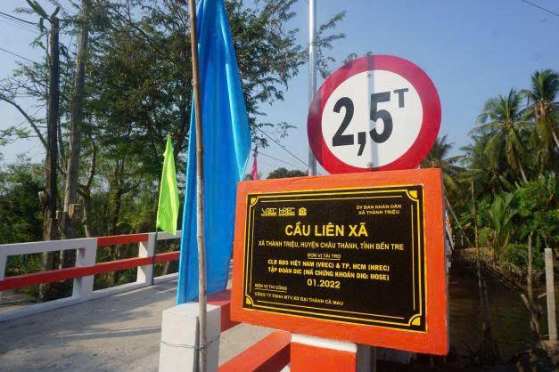 z7595985007329_429ae3e28735d566f5a0a15781189684