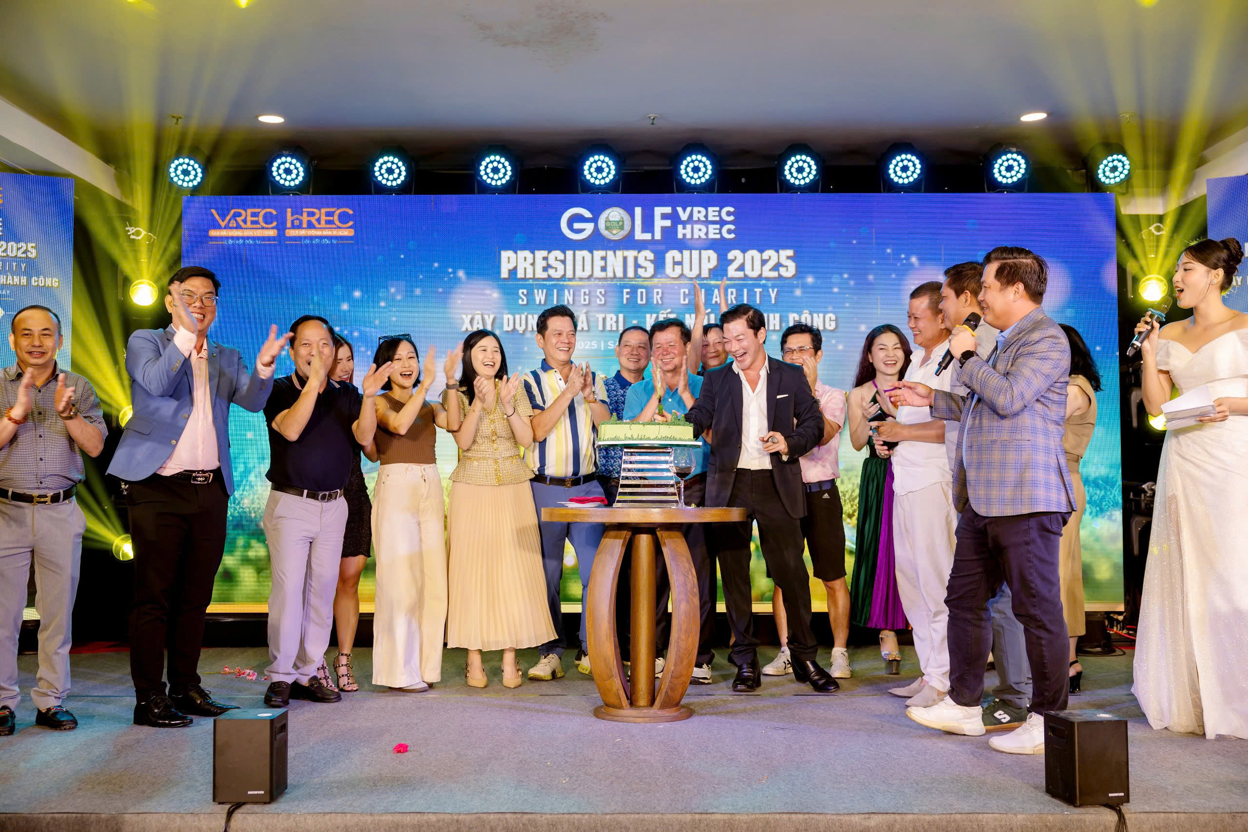 Ch&uacute;c mừng Sinh nhật Qu&yacute; Hội Vi&ecirc;n v&agrave; Qu&yacute; Golfer th&aacute;ng 11,12, 01